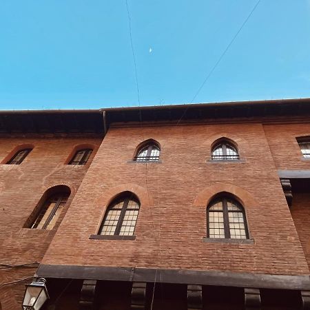 Lovely 1 Bedroom Apartment Nearby Piazza Maggiore Bologna Esterno foto