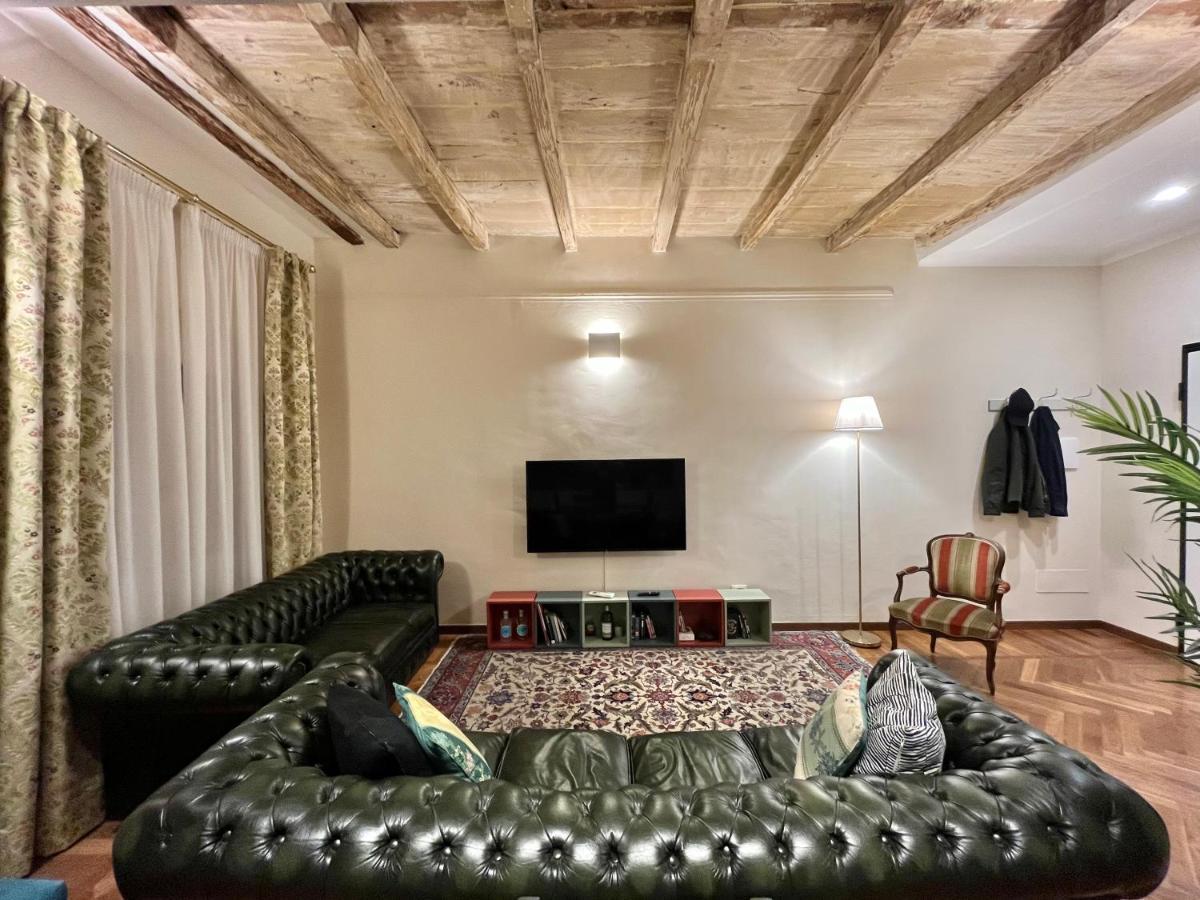 Lovely 1 Bedroom Apartment Nearby Piazza Maggiore Bologna Esterno foto