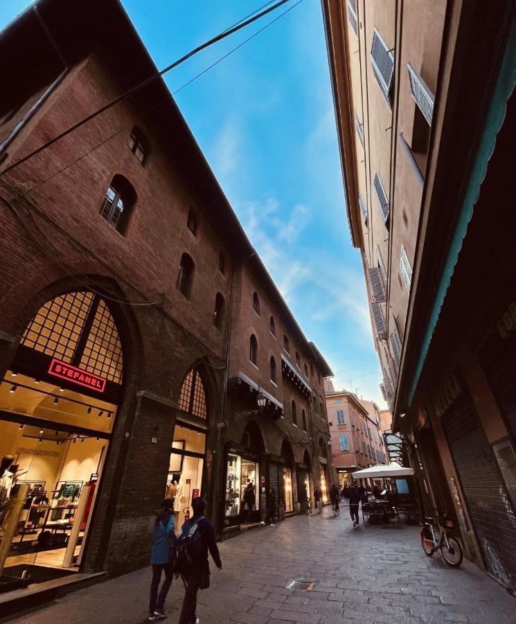 Lovely 1 Bedroom Apartment Nearby Piazza Maggiore Bologna Esterno foto